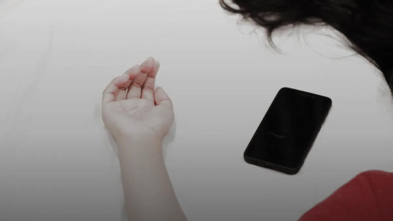 black Android smartphone